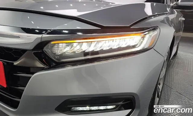Honda Accord 2019 1.5 автомат (гидро), миниатюра 8 Honda Accord 2019 1.5 автомат (гидро), миниатюра 8