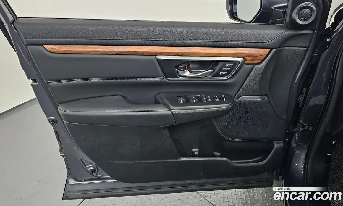 Honda CR-V 2019 1.5 автомат (гидро), фото 14