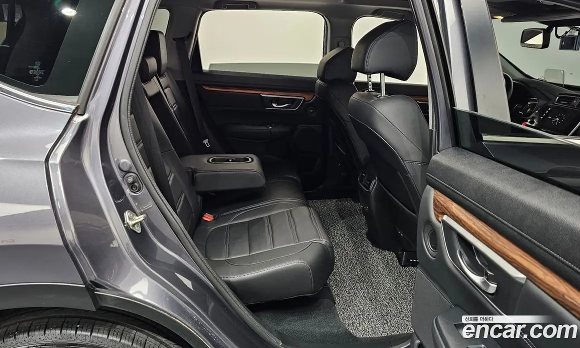 Honda CR-V 2019 1.5 автомат (гидро), фото 17