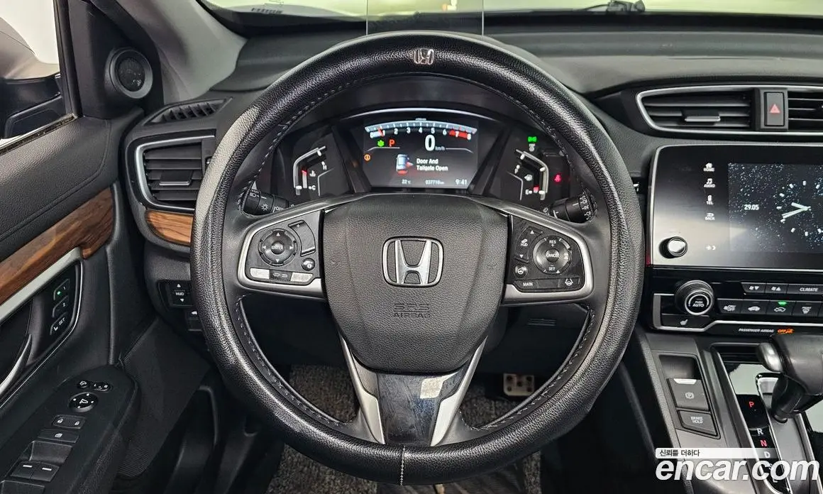 Honda CR-V 2019 1.5 автомат (гидро), фото 19