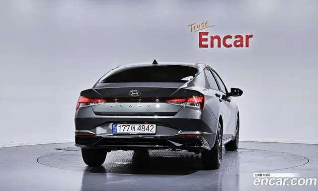 Hyundai Avante 2022 1.6 автомат (гидро), миниатюра 4 Hyundai Avante 2022 1.6 автомат (гидро), миниатюра 4