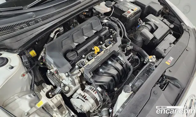 Hyundai Avante 2023 1.6 автомат (гидро), миниатюра 6