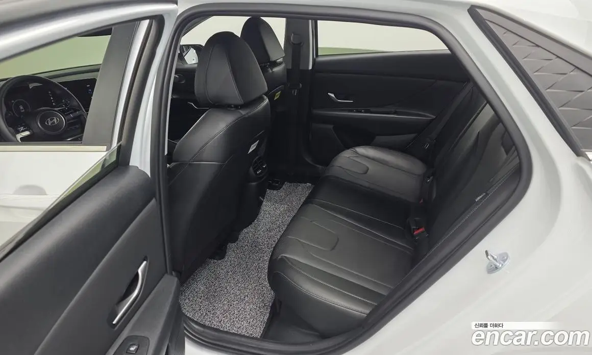 Hyundai Avante 2025 1.6 автомат (гидро), фото 16 Hyundai Avante 2025 1.6 автомат (гидро), фото 16