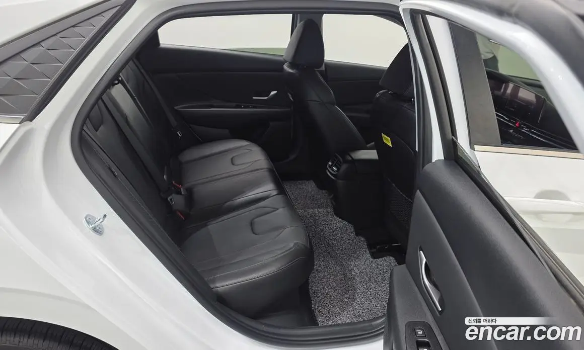 Hyundai Avante 2025 1.6 автомат (гидро), фото 17 Hyundai Avante 2025 1.6 автомат (гидро), фото 17