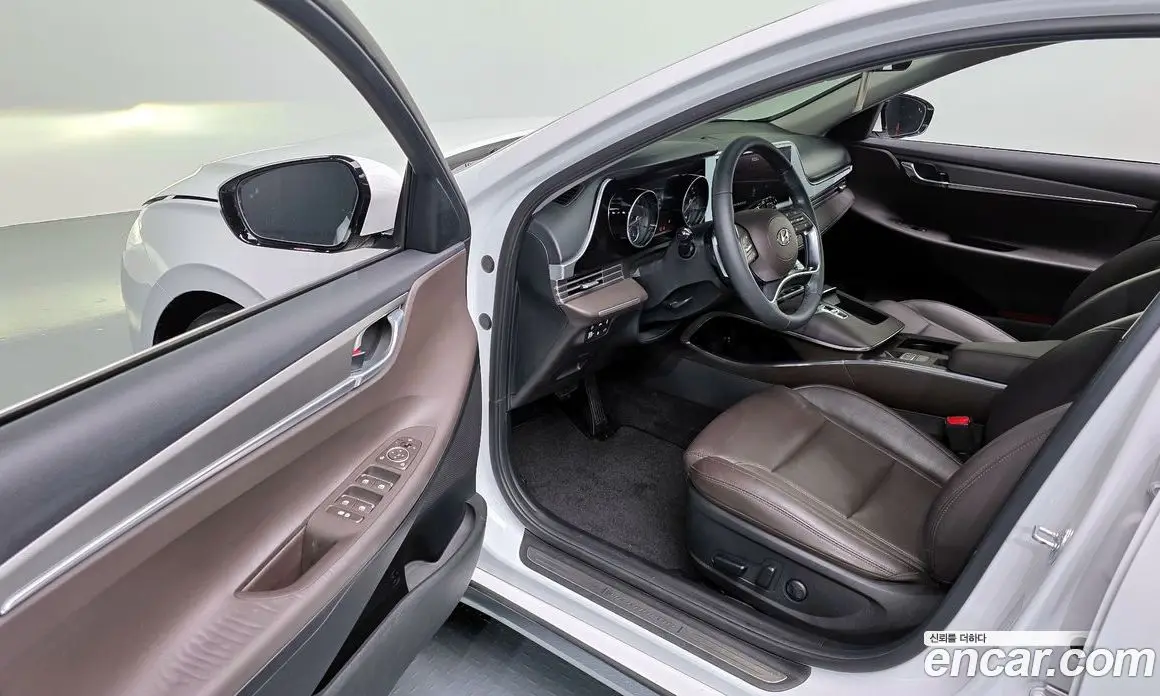 Hyundai Grandeur 2021 2.5 автомат (гидро), фото 13 Hyundai Grandeur 2021 2.5 автомат (гидро), фото 13
