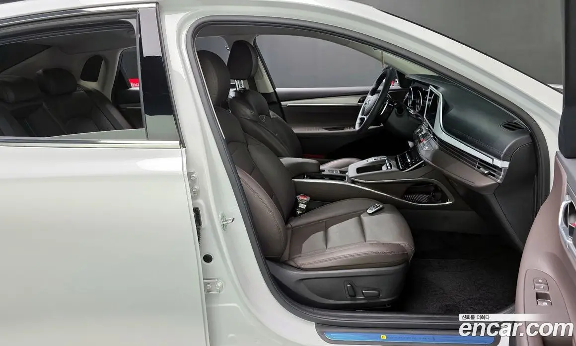Hyundai Grandeur 2021 2.5 автомат (гидро), фото 16 Hyundai Grandeur 2021 2.5 автомат (гидро), фото 16