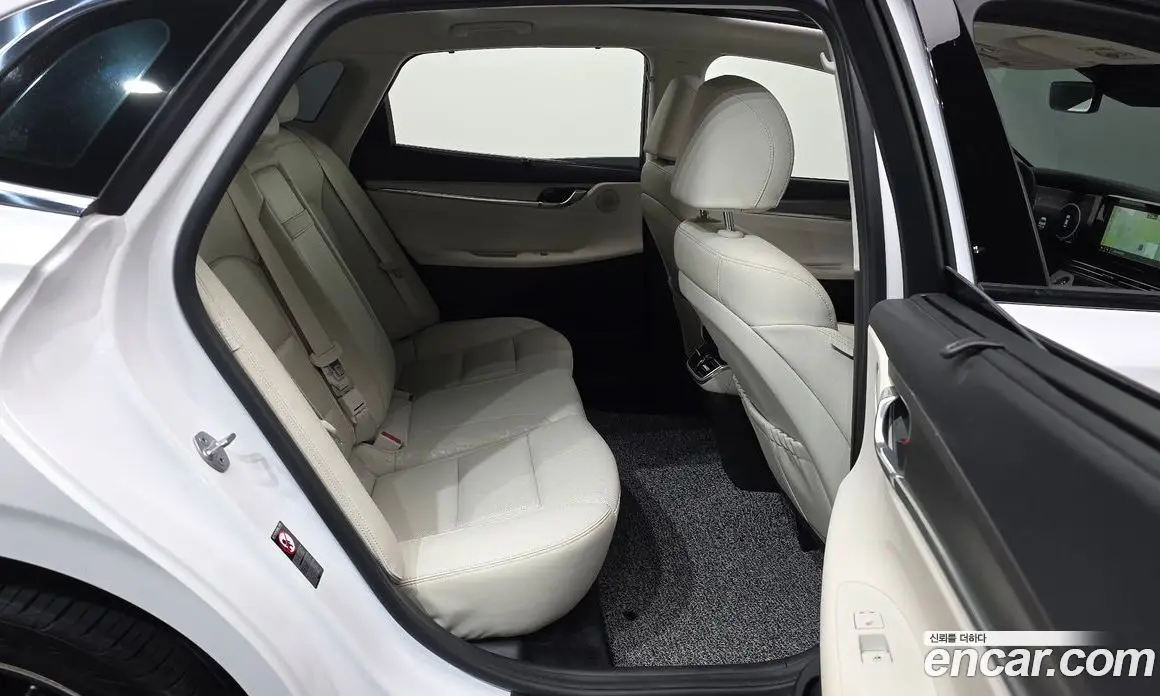 Hyundai Grandeur 2022 2.5 автомат (гидро), фото 12 Hyundai Grandeur 2022 2.5 автомат (гидро), фото 12
