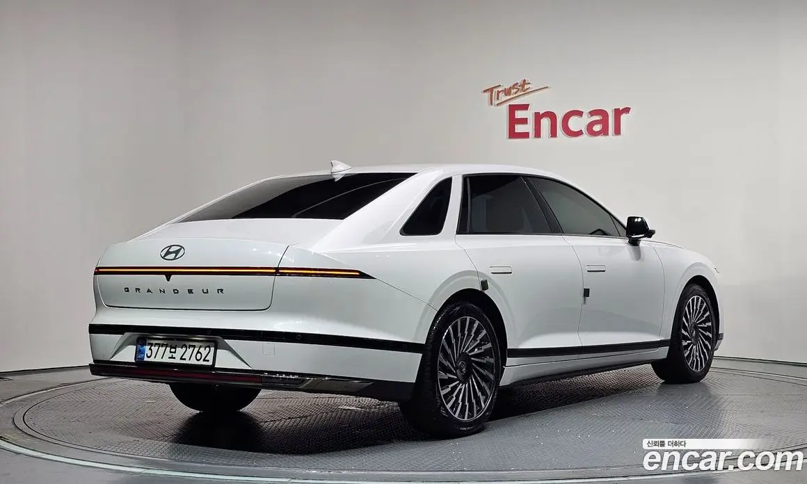 Hyundai Grandeur 2023 1.6 автомат (гидро), фото 2 Hyundai Grandeur 2023 1.6 автомат (гидро), фото 2
