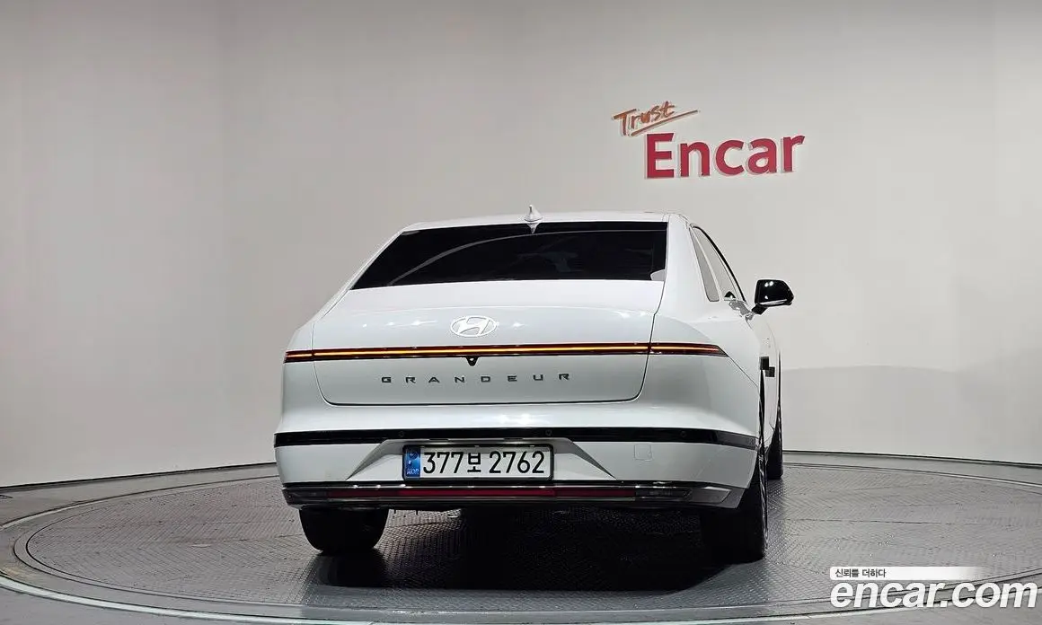 Hyundai Grandeur 2023 1.6 автомат (гидро), фото 4 Hyundai Grandeur 2023 1.6 автомат (гидро), фото 4