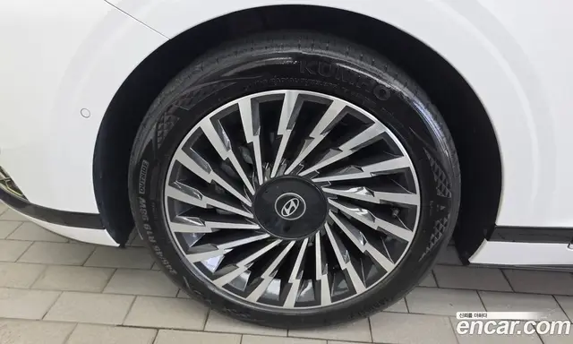 Hyundai Grandeur 2023 1.6 автомат (гидро), миниатюра 5 Hyundai Grandeur 2023 1.6 автомат (гидро), миниатюра 5