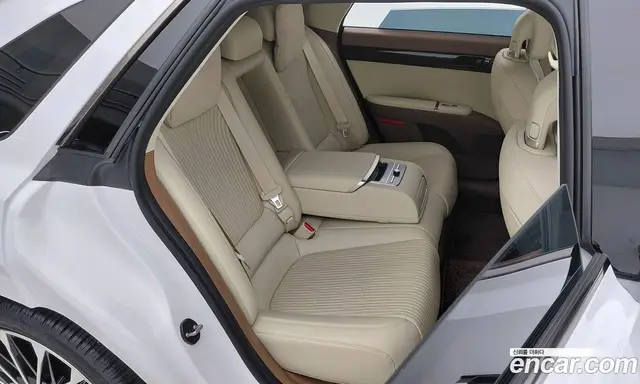 Hyundai Grandeur 2023 2.5 автомат (гидро), миниатюра 11 Hyundai Grandeur 2023 2.5 автомат (гидро), миниатюра 11