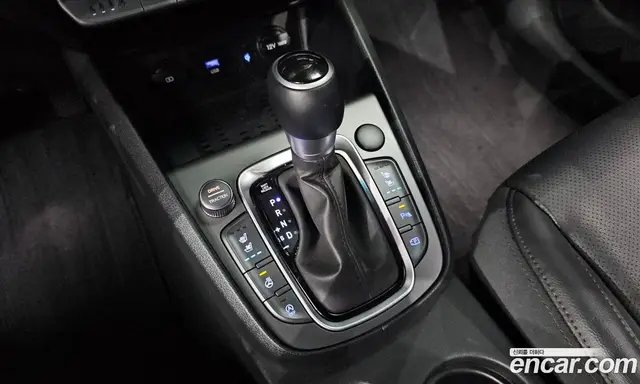Hyundai Kona 2021 2.0 автомат (гидро), миниатюра 12