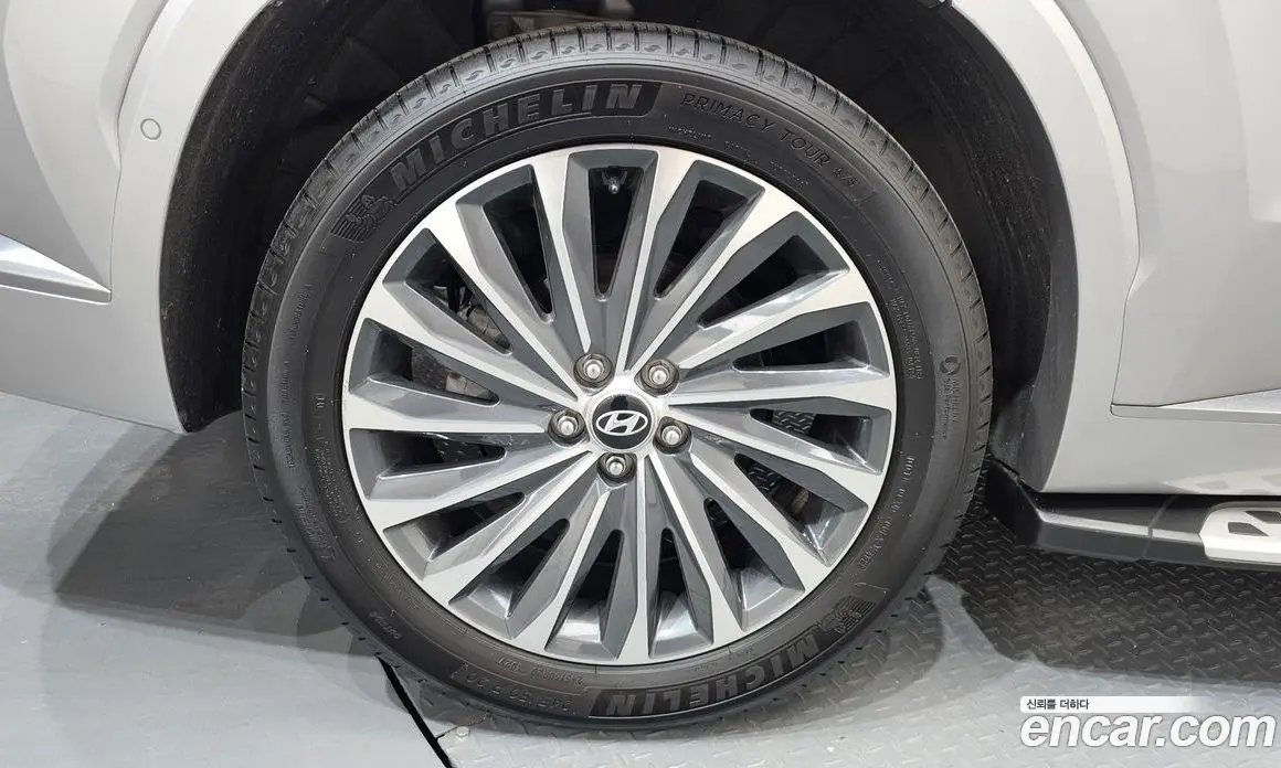 Hyundai Palisade 2023 2.2 автомат (гидро), фото 5 Hyundai Palisade 2023 2.2 автомат (гидро), фото 5