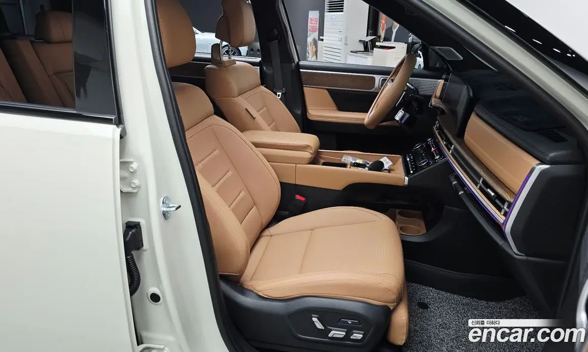 Hyundai Santa Fe 2025 2.5 автомат (гидро), фото 16