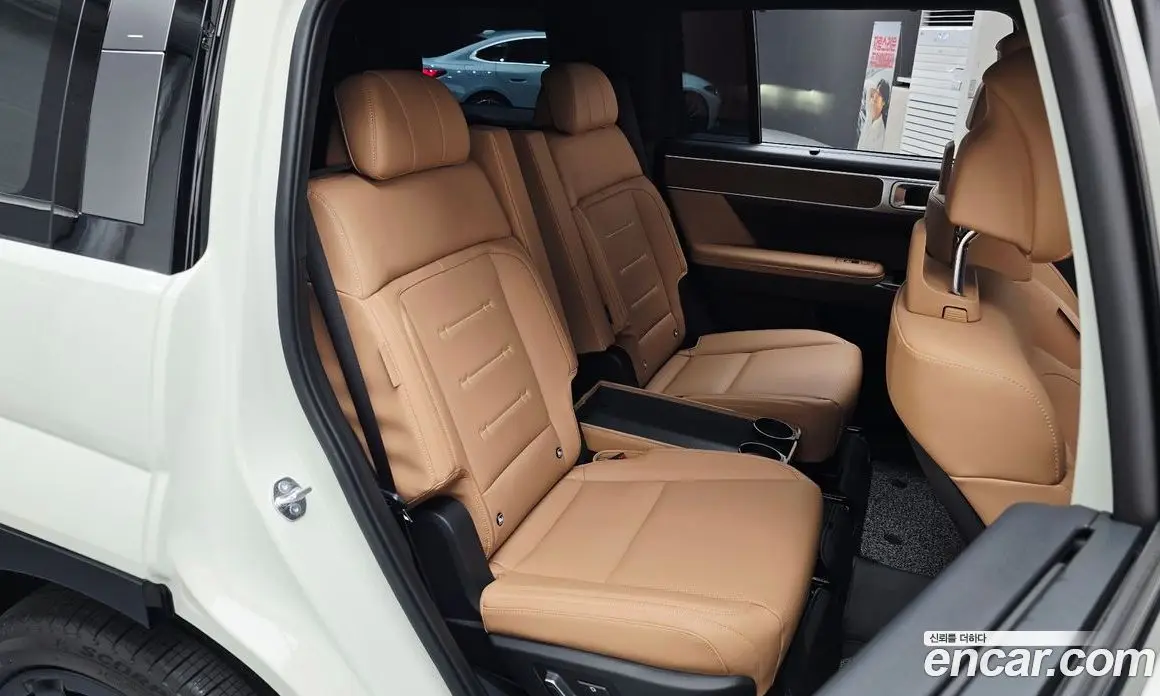 Hyundai Santa Fe 2025 2.5 автомат (гидро), фото 17