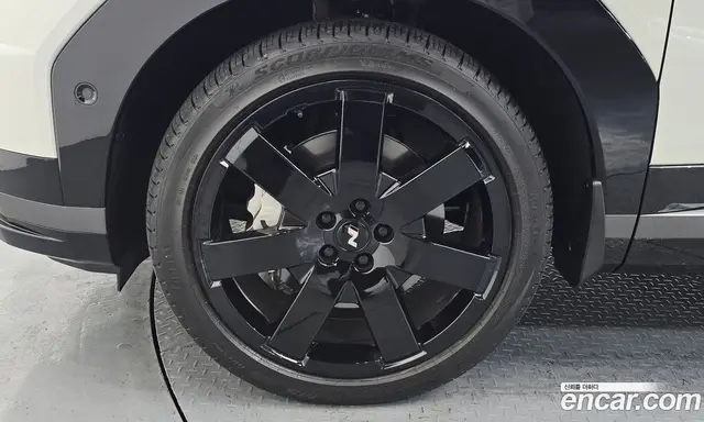 Hyundai Santa Fe 2025 2.5 автомат (гидро), миниатюра 5