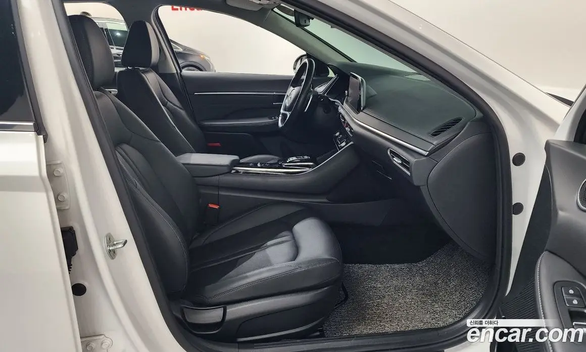 Hyundai Sonata 2021 2.0 автомат (гидро), фото 16 Hyundai Sonata 2021 2.0 автомат (гидро), фото 16