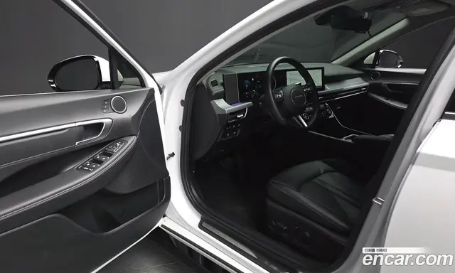 Hyundai Sonata 2023 2.0 автомат (гидро), миниатюра 12