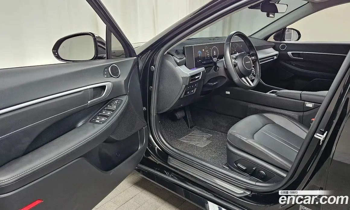 Hyundai Sonata 2025 2.0 автомат (гидро), фото 13 Hyundai Sonata 2025 2.0 автомат (гидро), фото 13
