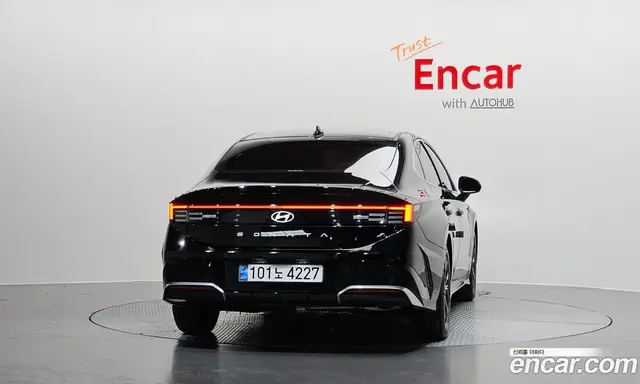 Hyundai Sonata 2025 2.0 автомат (гидро), миниатюра 4 Hyundai Sonata 2025 2.0 автомат (гидро), миниатюра 4