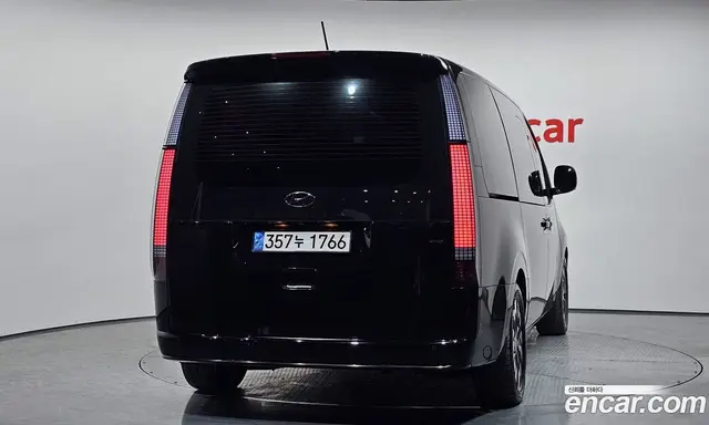 Hyundai Staria 2021 2.2 автомат (гидро), миниатюра 3