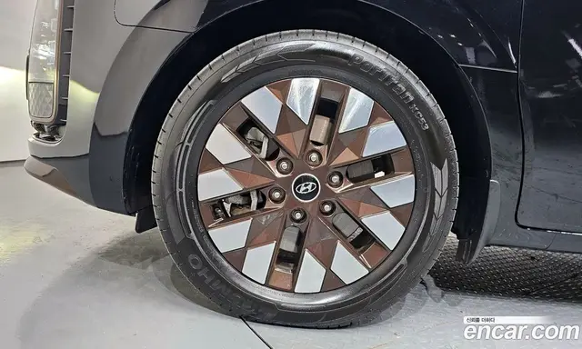 Hyundai Staria 2021 2.2 автомат (гидро), миниатюра 4