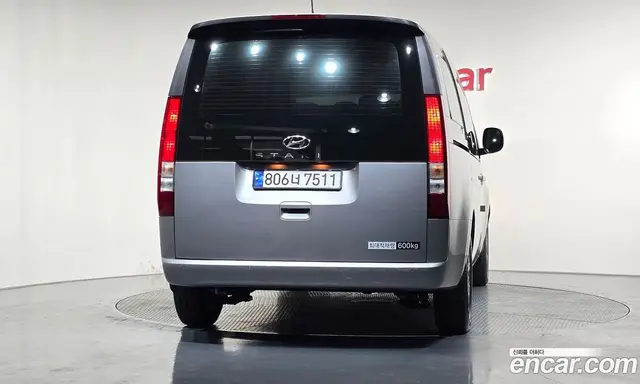 Hyundai Staria 2023 2.2 автомат (гидро), миниатюра 4