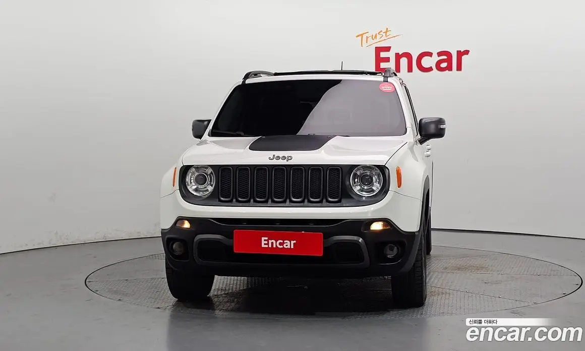 Jeep Renegade 2017 2.0 автомат (гидро), фото 3 Jeep Renegade 2017 2.0 автомат (гидро), фото 3