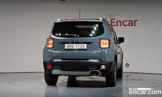 Jeep Renegade 2017 2.0 автомат (гидро), миниатюра 3 Jeep Renegade 2017 2.0 автомат (гидро), миниатюра 3