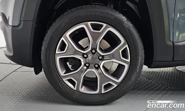 Jeep Renegade 2017 2.0 автомат (гидро), миниатюра 4 Jeep Renegade 2017 2.0 автомат (гидро), миниатюра 4