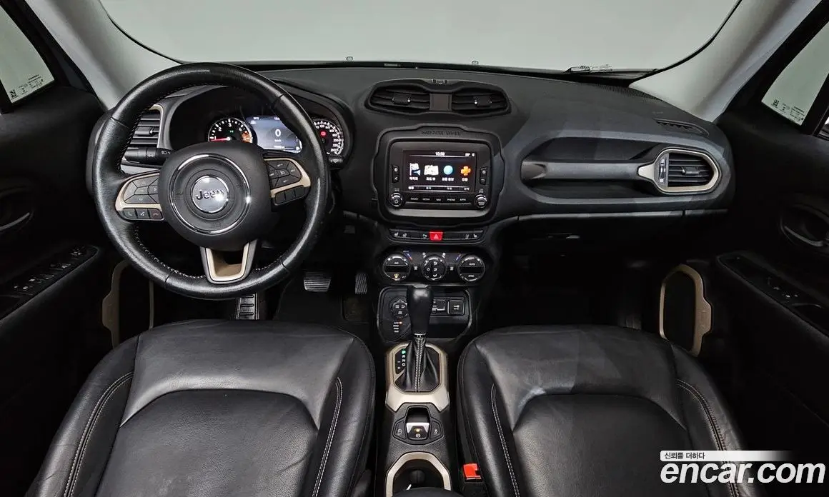 Jeep Renegade 2017 2.0 автомат (гидро), фото 9 Jeep Renegade 2017 2.0 автомат (гидро), фото 9