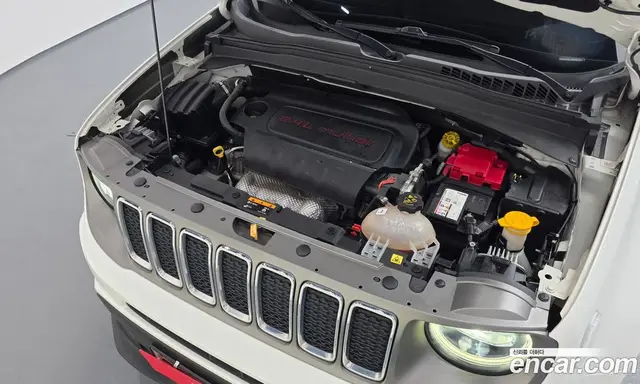Jeep Renegade 2021 2.4 автомат (гидро), миниатюра 5 Jeep Renegade 2021 2.4 автомат (гидро), миниатюра 5
