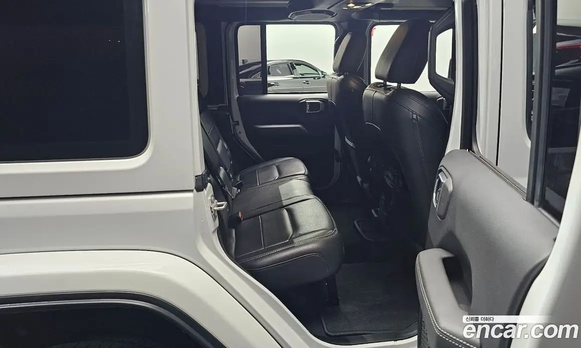 Jeep Wrangler 2019 2.0 автомат (гидро), фото 16