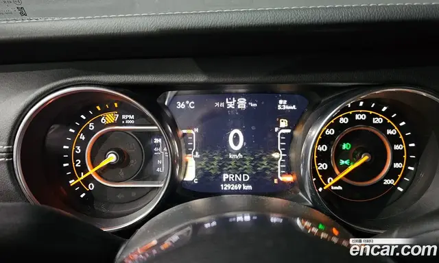 Jeep Wrangler 2019 2.0 автомат (гидро), миниатюра 10
