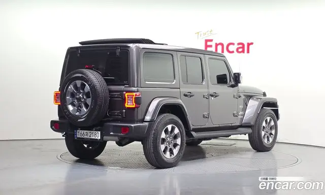 Jeep Wrangler 2021 2.0 автомат (гидро), миниатюра 2 Jeep Wrangler 2021 2.0 автомат (гидро), миниатюра 2