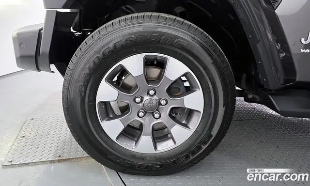 Jeep Wrangler 2021 2.0 автомат (гидро), миниатюра 5 Jeep Wrangler 2021 2.0 автомат (гидро), миниатюра 5