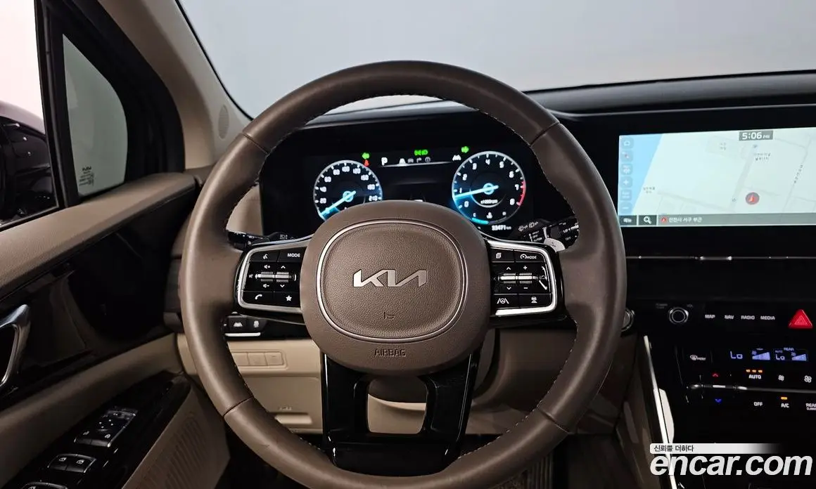Kia Carnival 2022 3.5 автомат (гидро), фото 18