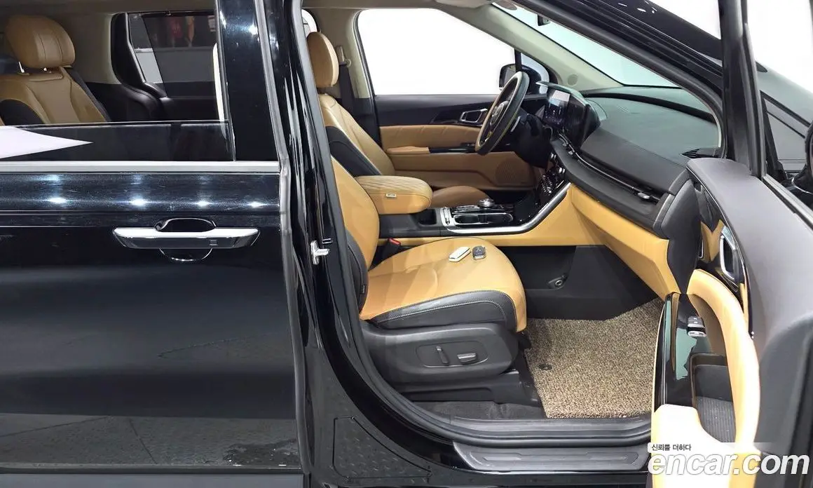 Kia Carnival 2022 3.5 автомат (гидро), фото 16 Kia Carnival 2022 3.5 автомат (гидро), фото 16