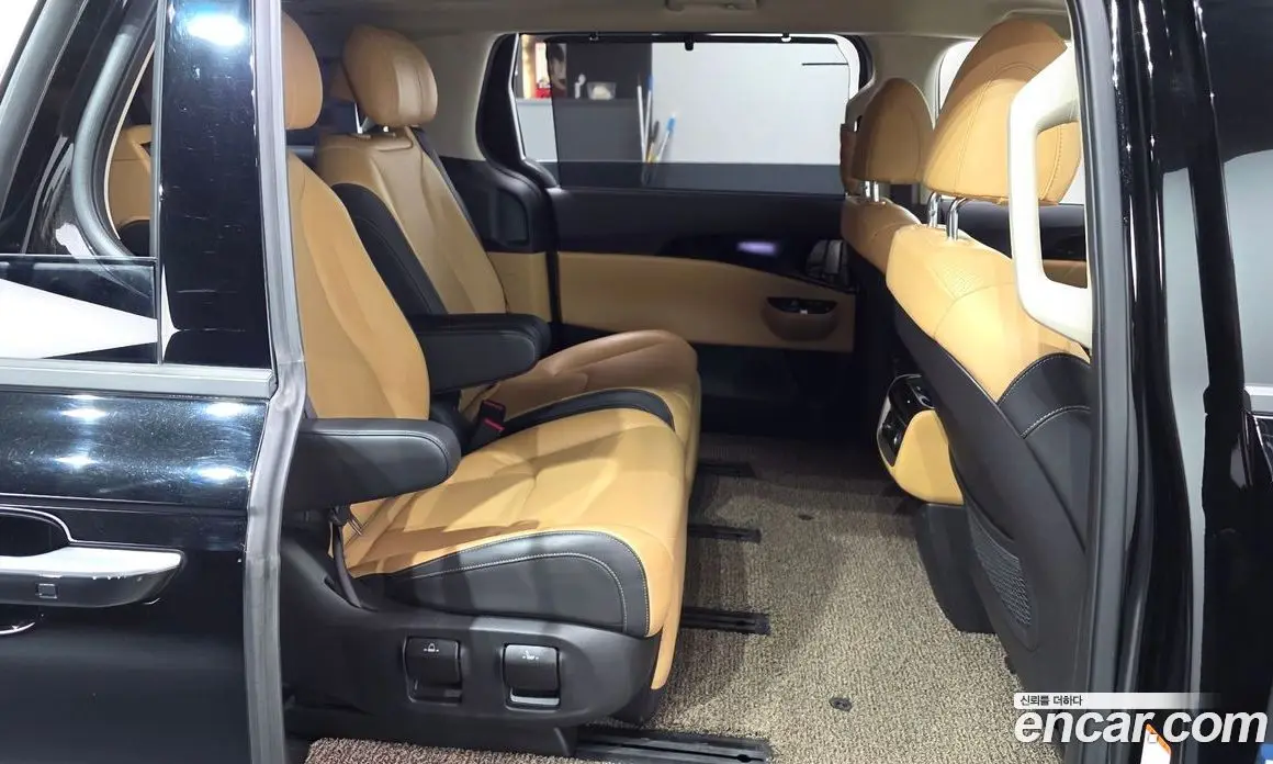 Kia Carnival 2022 3.5 автомат (гидро), фото 17 Kia Carnival 2022 3.5 автомат (гидро), фото 17