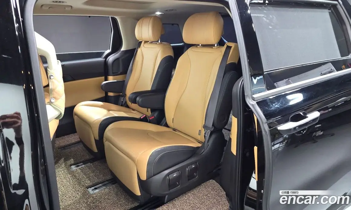 Kia Carnival 2022 3.5 автомат (гидро), фото 18 Kia Carnival 2022 3.5 автомат (гидро), фото 18