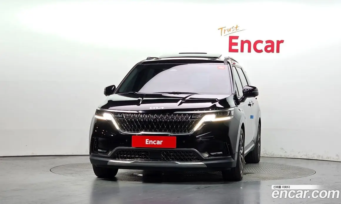 Kia Carnival 2022 3.5 автомат (гидро), фото 3 Kia Carnival 2022 3.5 автомат (гидро), фото 3