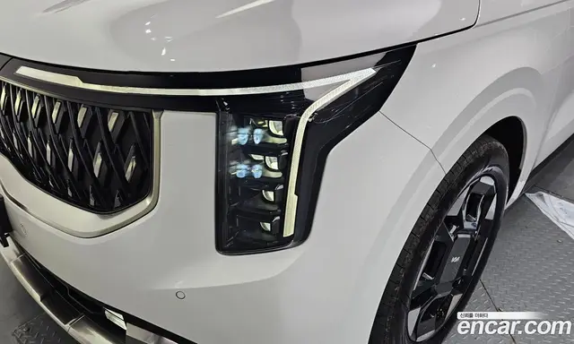 Kia Carnival 2024 2.2 автомат (гидро), миниатюра 7 Kia Carnival 2024 2.2 автомат (гидро), миниатюра 7