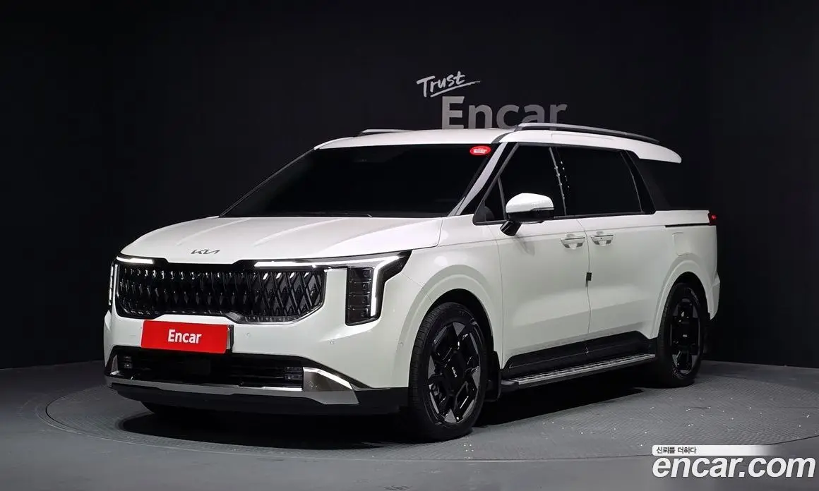 Kia Carnival 2026 1.6 автомат (гидро), фото 1 Kia Carnival 2026 1.6 автомат (гидро), фото 1