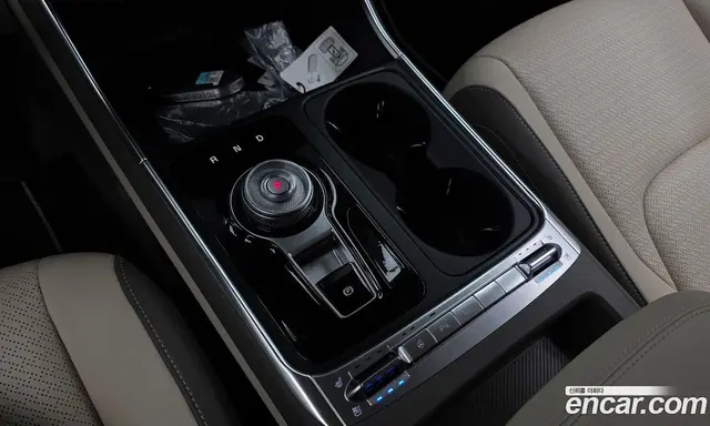 Kia Carnival 2026 1.6 автомат (гидро), миниатюра 12