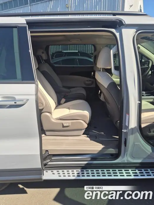 Kia Carnival 2026 1.6 автомат (гидро), фото 11 Kia Carnival 2026 1.6 автомат (гидро), фото 11