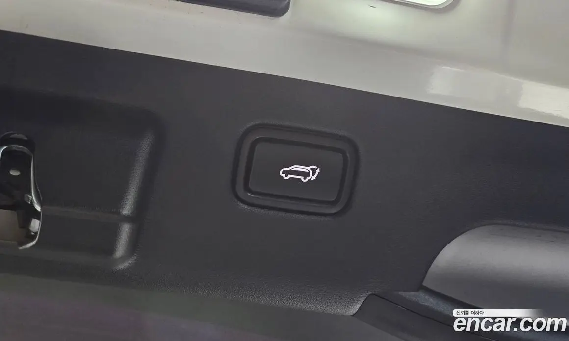 Kia EV6 2023 0.1 автомат (гидро), фото 20 Kia EV6 2023 0.1 автомат (гидро), фото 20