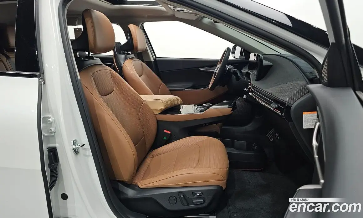 Kia EV6 2025 0.1 автомат (гидро), фото 13 Kia EV6 2025 0.1 автомат (гидро), фото 13