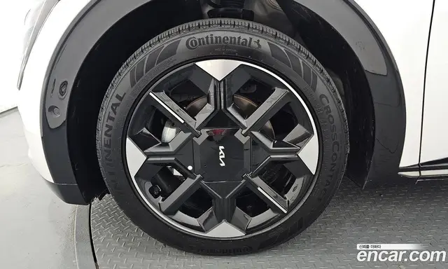 Kia EV6 2025 0.1 автомат (гидро), миниатюра 5 Kia EV6 2025 0.1 автомат (гидро), миниатюра 5