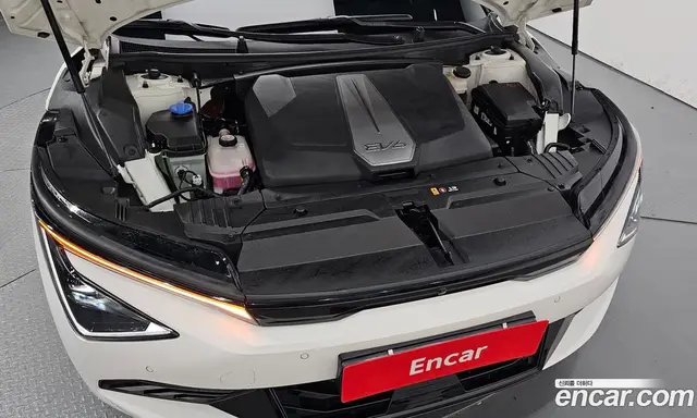 Kia EV6 2025 0.1 автомат (гидро), миниатюра 6 Kia EV6 2025 0.1 автомат (гидро), миниатюра 6