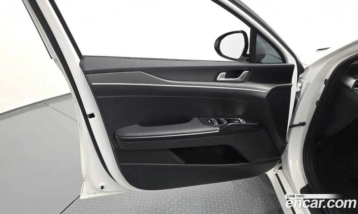 Kia K5 (Optima) 2023 2.0 автомат (гидро), фото 14 Kia K5 (Optima) 2023 2.0 автомат (гидро), фото 14